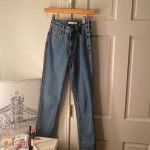Jeans in size 23 from PacSun! Straight leg jeans.